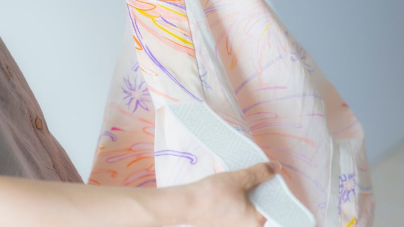肌襦袢と長襦袢の違いを解説|着物初心者ガイド 2 肌襦袢と長襦袢の違い