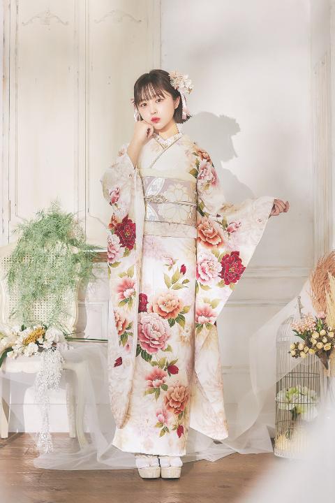 まとめ出品◆新品未着用◆正絹日本製◆振袖2点、全通帯一本 振袖単品未仕立て品正絹