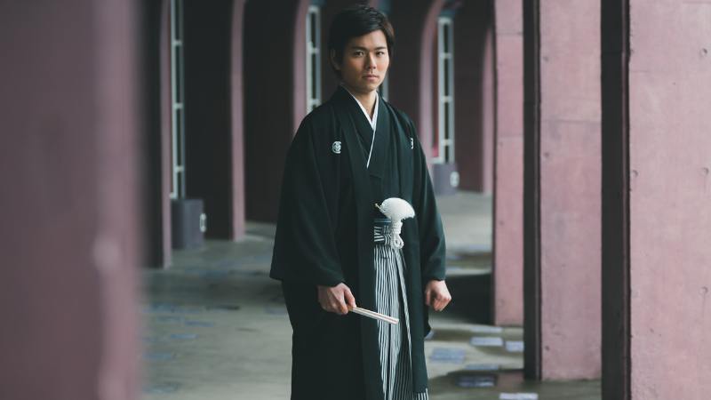 男性の袴レンタル（紋付き袴）