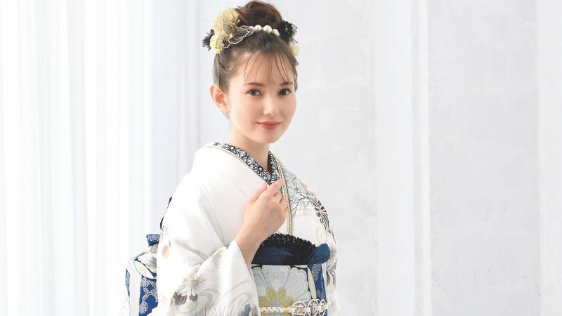 人気カラー振袖レンタル 安い