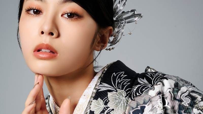 くすみカラー振袖