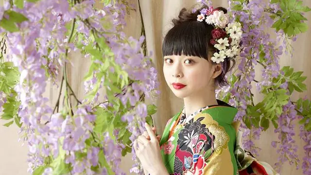 お洒落な振袖コーディネートの押さえるべきポイントとは? 11 振袖コーデにピッタリのヘアスタイル